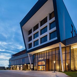 The Ellison, Oklahoma City, A Tribute Portfolio Hotel
